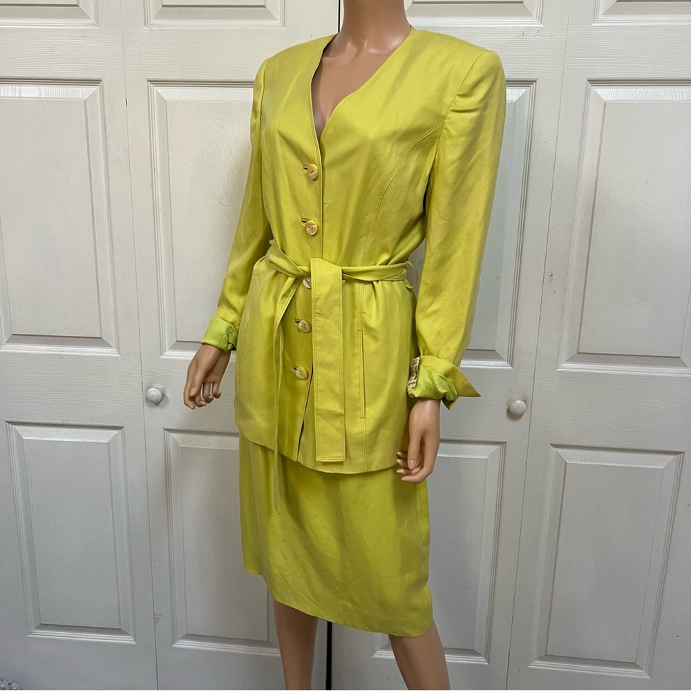 Dana Buchman Lime Green 100% Silk Button-Up Blazer & Skirt Set Belted Sz 12 NWT - Picture 15 of 16